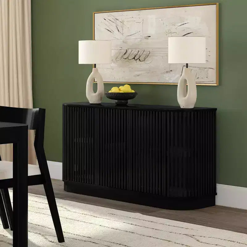 Plank+Beam Contour Massivholz-Sideboard mit 3 Türen, 150 cm TV-Lowboard für Wohnzimmer