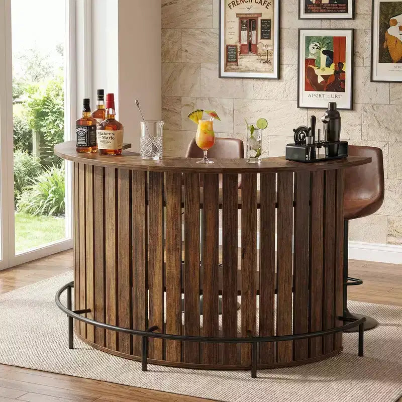Bogenförmiger 4-stöckiger Mini-Bar-Tisch, moderner rustikaler Hausbarschrank mit Fußstütze und MDF-Konstruktion