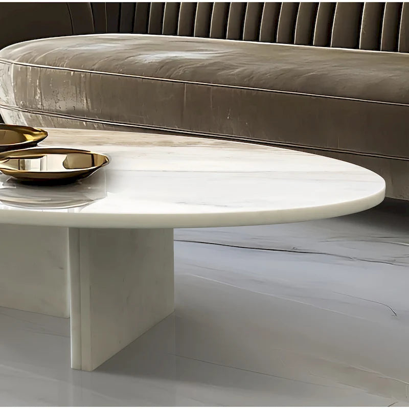 35.4 Couchtisch aus Naturmarmor
