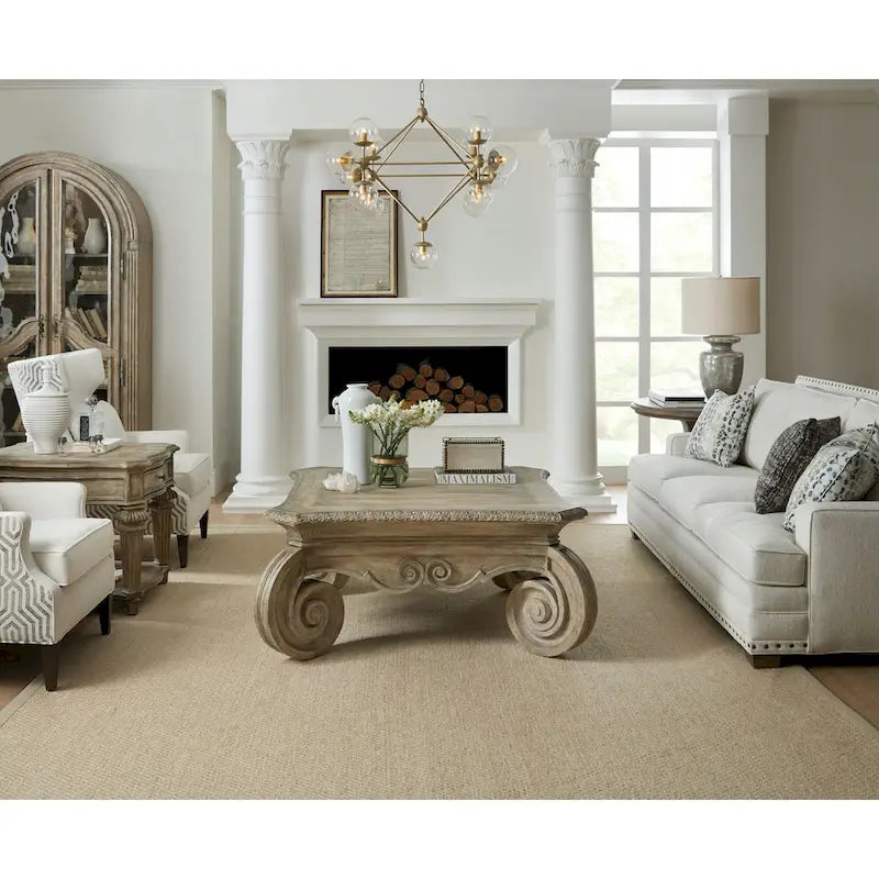 Hooker Furniture Castella 50 breite europäische Landhausmöbel im Antik-Look