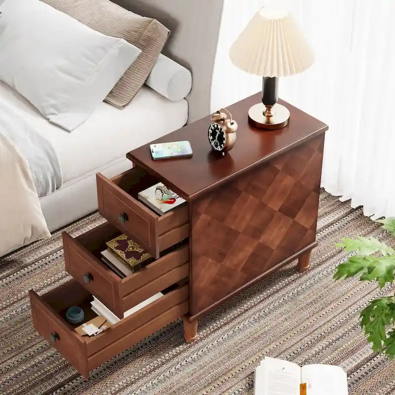 Nachttisch aus Massivholz mit 3 Schubladen, schmaler Beistelltisch, komplett montiert