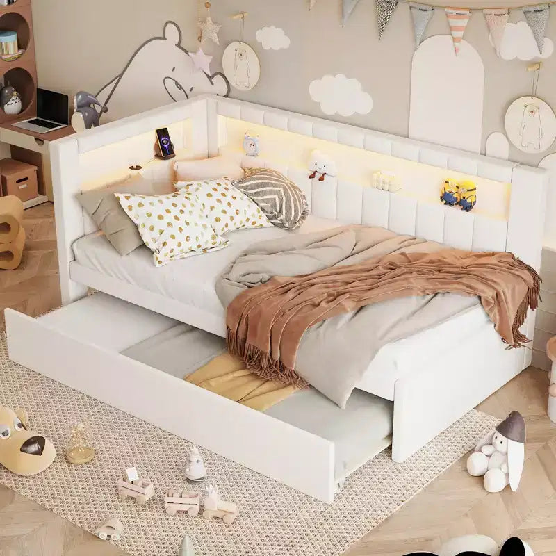 Einzel-/Doppel-Tagesbett mit Ausziehbett und L-förmigem Bücherregal-Kopfteil, gepolstertes Eckbett aus Leinen mit Ablageregalen und LED-Beleuchtung