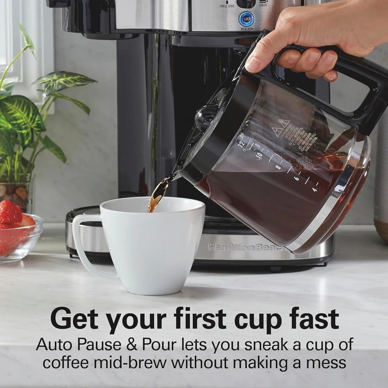 2-in-1 Kaffeemaschine für 12 Tassen & Einzelportion, Glaskanne, automatische Pause- & Ausgießfunktion, Schwarz