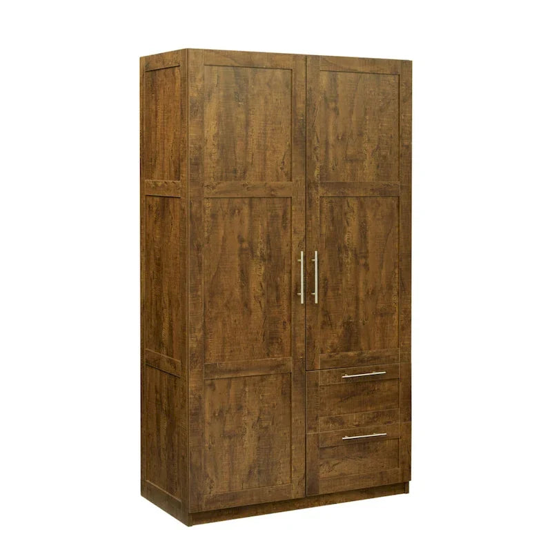 Weißer Kleiderschrank mit Türen, Schubladen und Kleiderstange