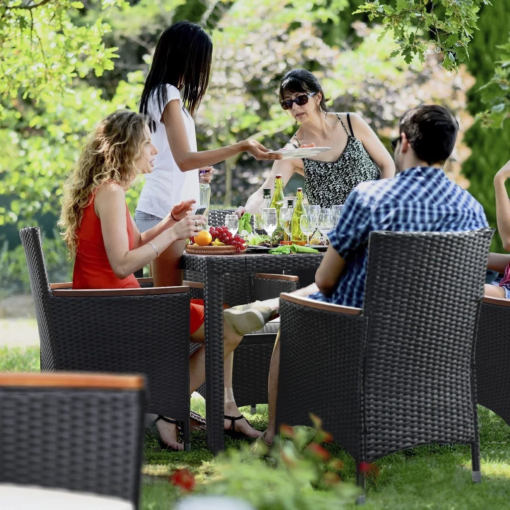 Lacoo PE-Rattan-/Akazienholz-Gartensitzgruppe