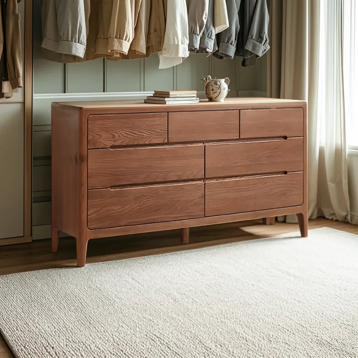 Traditionelle Doppelkommode aus natürlichem Eichenholz für das Schlafzimmer