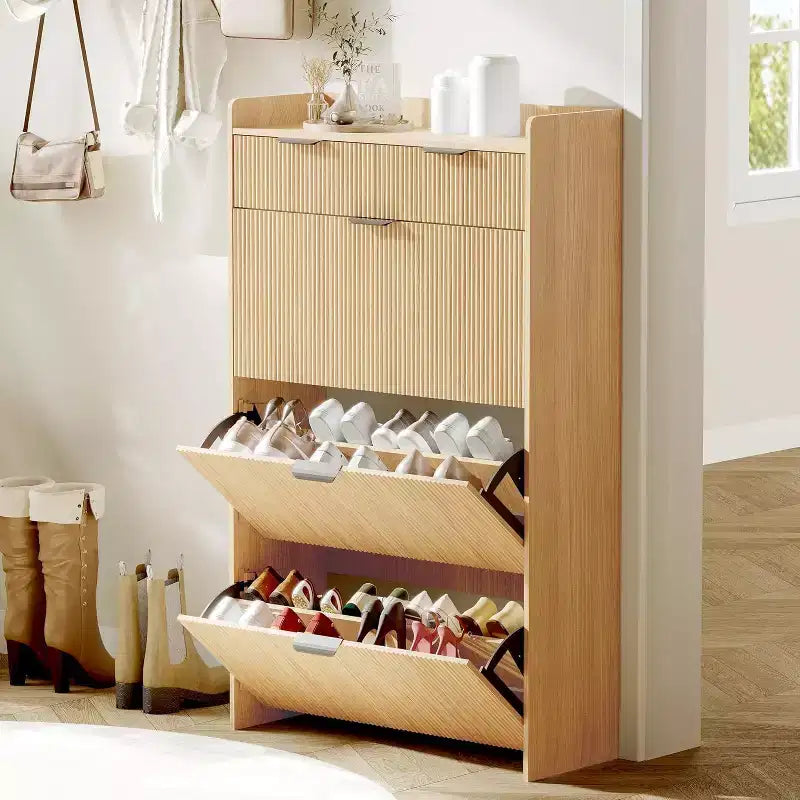 Moderner weißer Schuhschrank mit 3 Kippschubladen und 2 kleinen Schubladen und Haken, schlanker geriffelter Schuhaufbewahrungsorganisator, schmaler Flurschrank