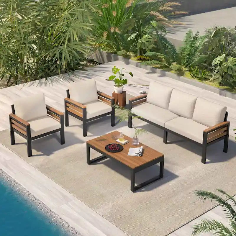 4-teiliges Outdoor-Sofa-Set für 5 Personen mit Couchtisch aus Massivholz und abnehmbaren Kissen