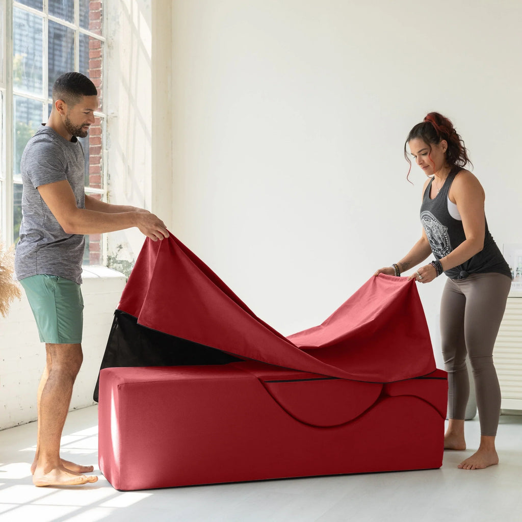 Avana Kami umwandelbare Chaise / Yoga & Massage – 2-in-1-Ottomane mit verdeckter ausklappbarer Yoga-Liege, Microvelvet – N/A
