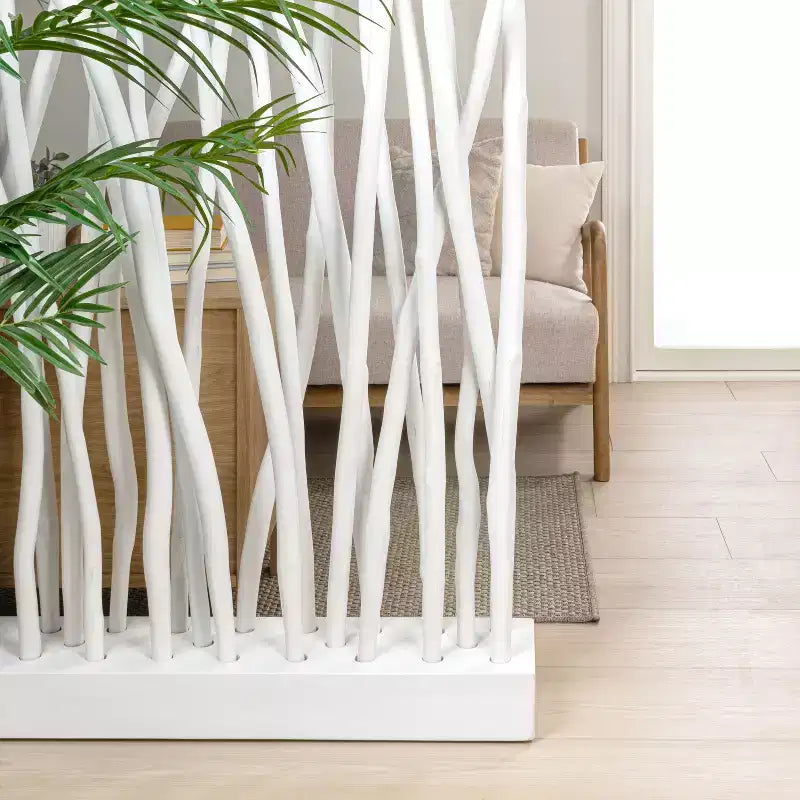 JONATHAN Y Tranquil 39W x 68H Raumteiler aus handgefertigten Teakholzästen im Bohemian Coastal Stil mit einem Paneel