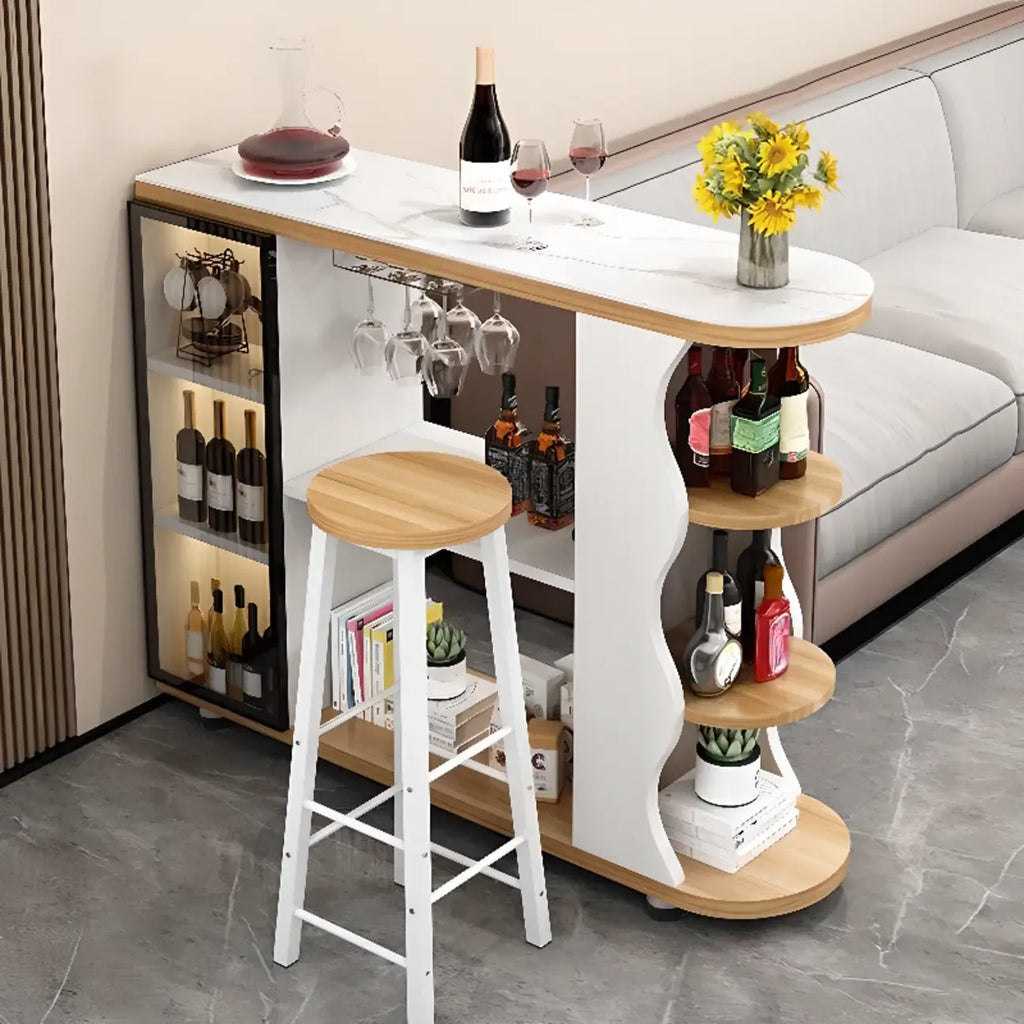Moderner Bartisch mit Natursteinplatte in Freiform und Stauraum für Hausbars