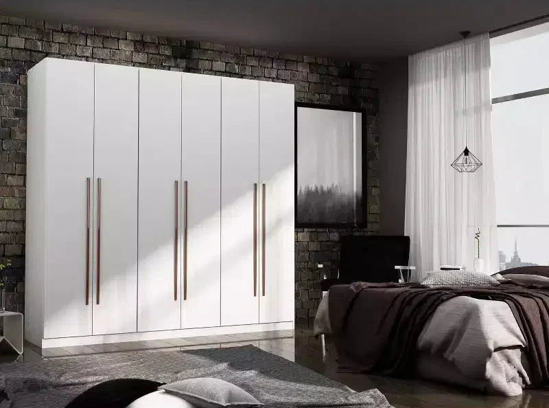 Kleiderschrank