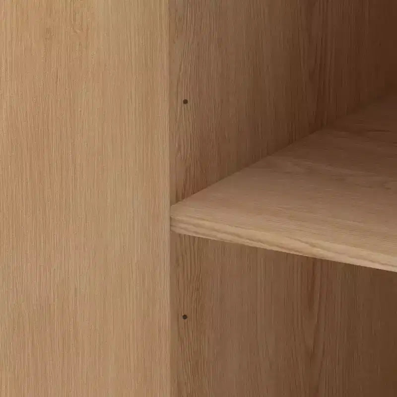 70.87Tall 8-türiger Kleiderschrank mit großer Kapazität, Kleiderstange, verstellbaren Regalböden und Rattantüren