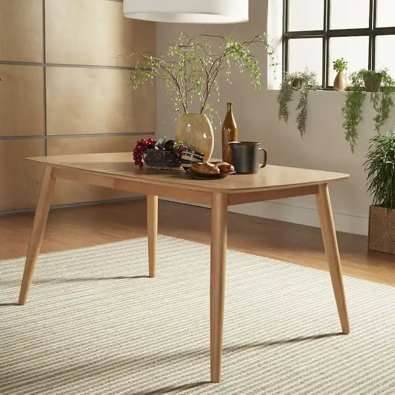 Norwegisch-dänisches Esstisch-Set aus Eiche mit konischen Beinen von iNSPIRE Q Modern