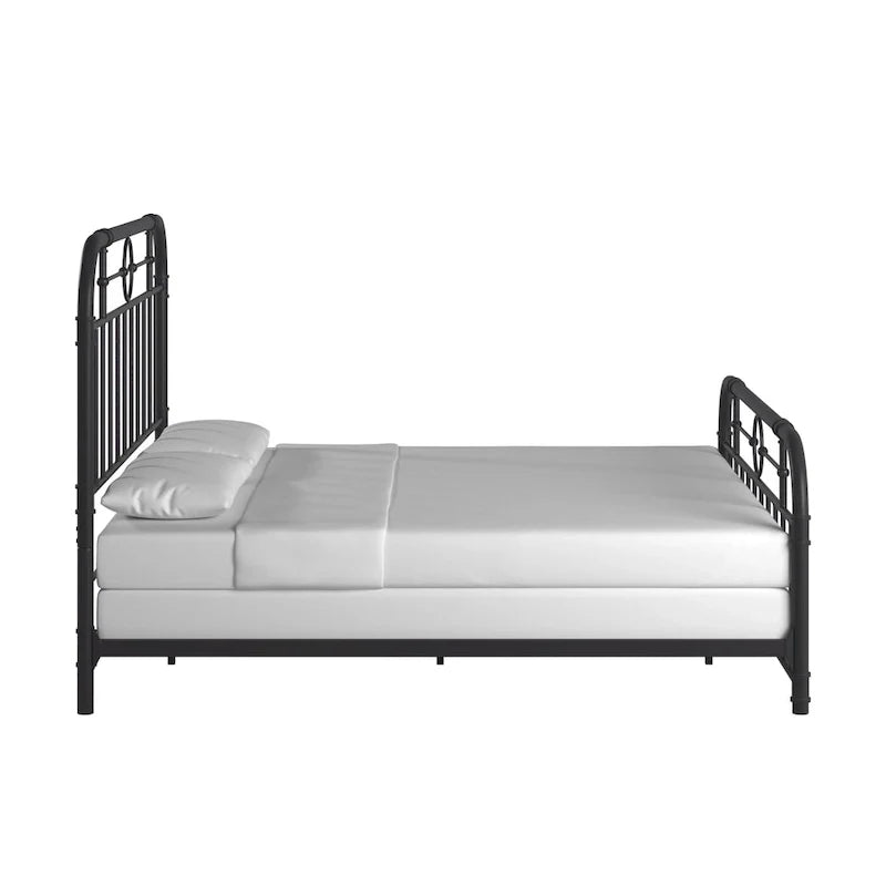 Schwarzes Metallbett