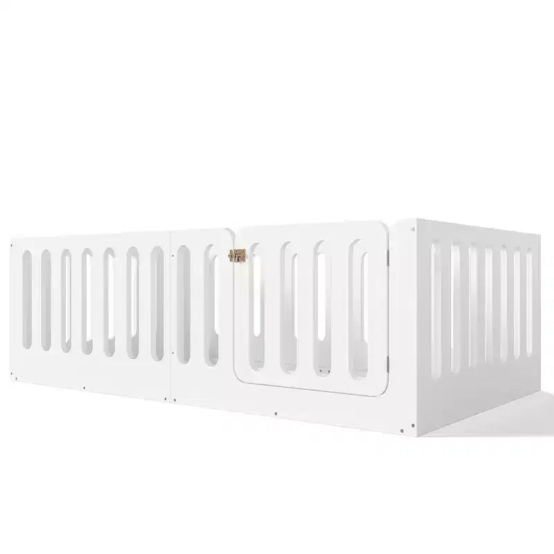 Weißes Twin Montessori Bodenbett mit Zaungittern & Tür – Massivholz, 1 Kind