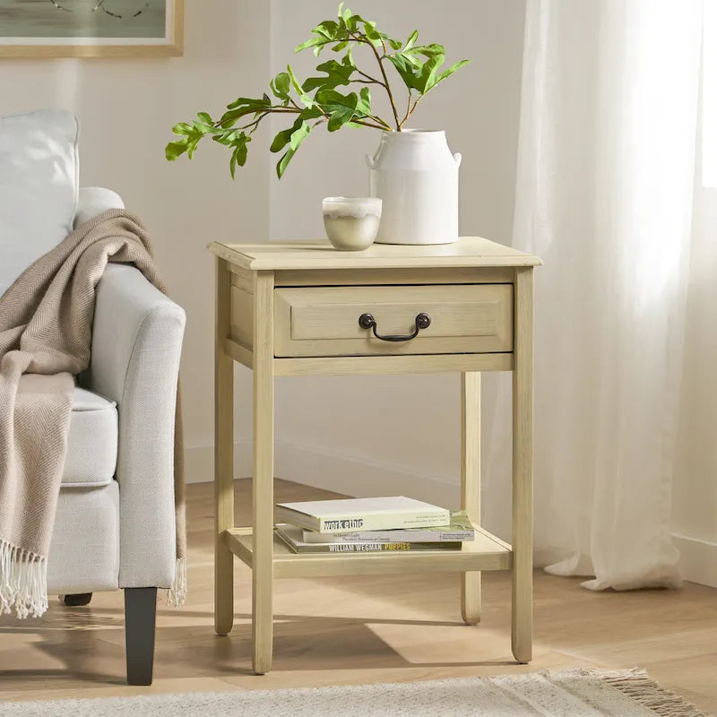 Akazienholz-Beistelltisch „Banks“ von Christopher Knight Home