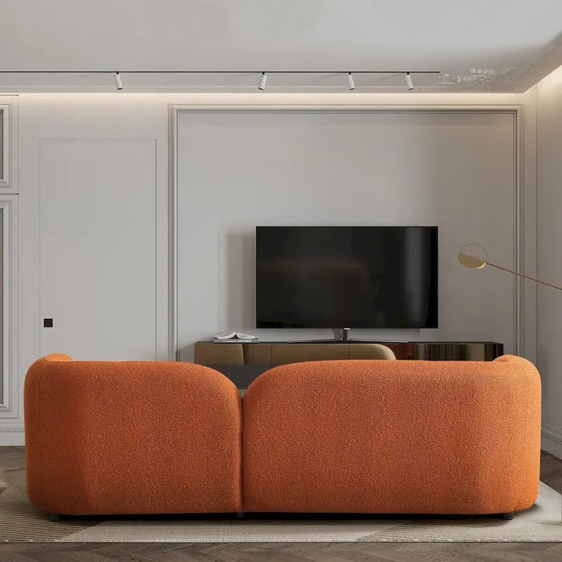 Milet Luxuriöses modernes Bouclé-Sofa mit geschwungenen Armlehnen