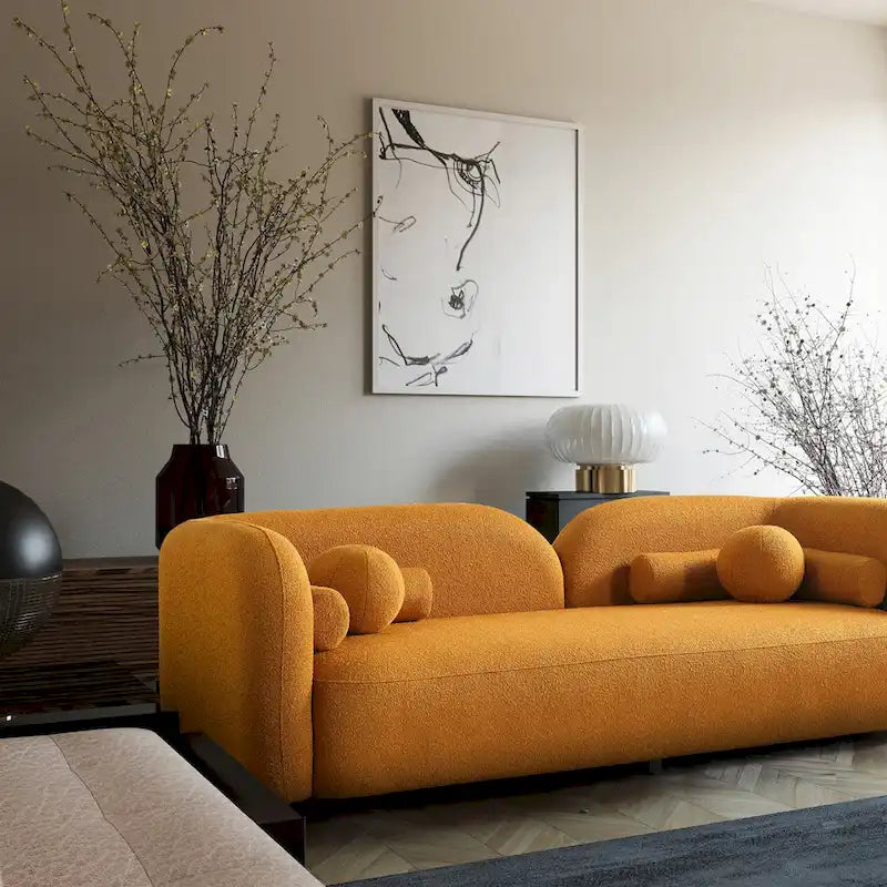 Milet Luxuriöses modernes Bouclé-Sofa mit geschwungenen Armlehnen