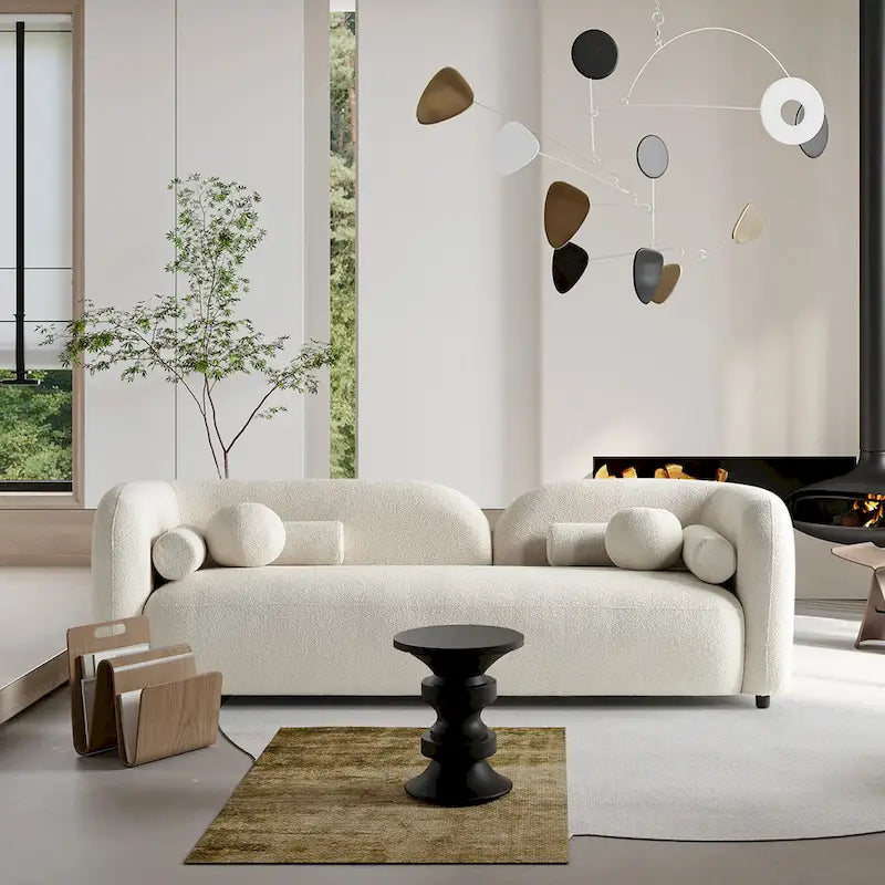 Milet Luxuriöses modernes Bouclé-Sofa mit geschwungenen Armlehnen