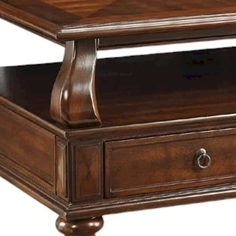 50 x 32 x 20 Nussbaum-Couchtisch