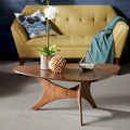 INK+IVY Blaze Dreieckiger Couchtisch aus Holz