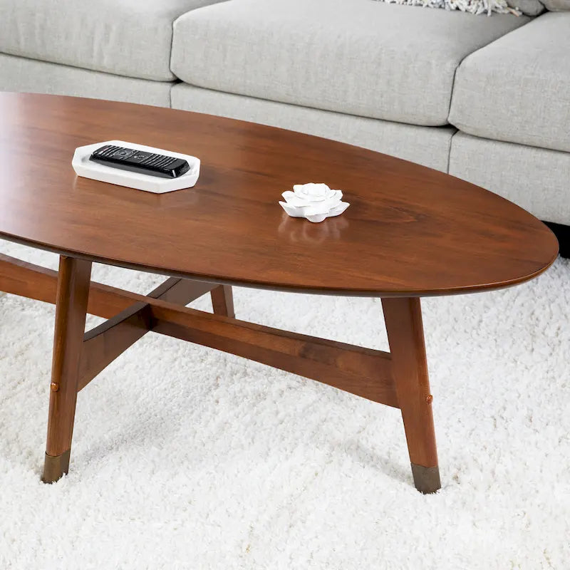 SEI Furniture Rhoda ovaler Couchtisch im Mid-Century-Modern-Stil aus Holz