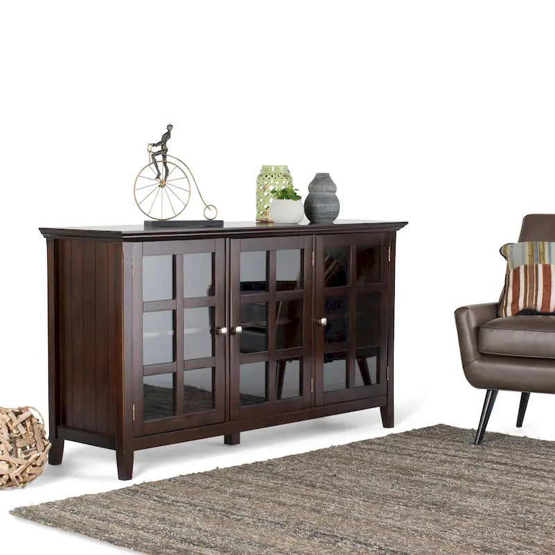 WYNDENHALL Normandy SIDEBOARD AUS MASSIVHOLZ, 62 Zoll breit, Übergangsstil, mit viel Stauraum – 62 B x 18 T x 34 H