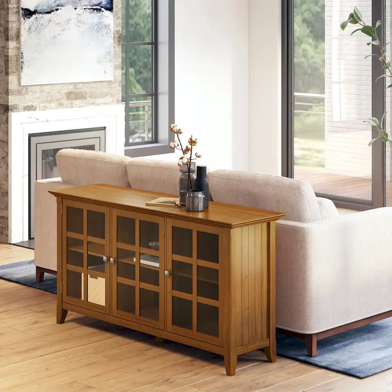 WYNDENHALL Normandy SIDEBOARD AUS MASSIVHOLZ, 62 Zoll breit, Übergangsstil, mit viel Stauraum – 62 B x 18 T x 34 H