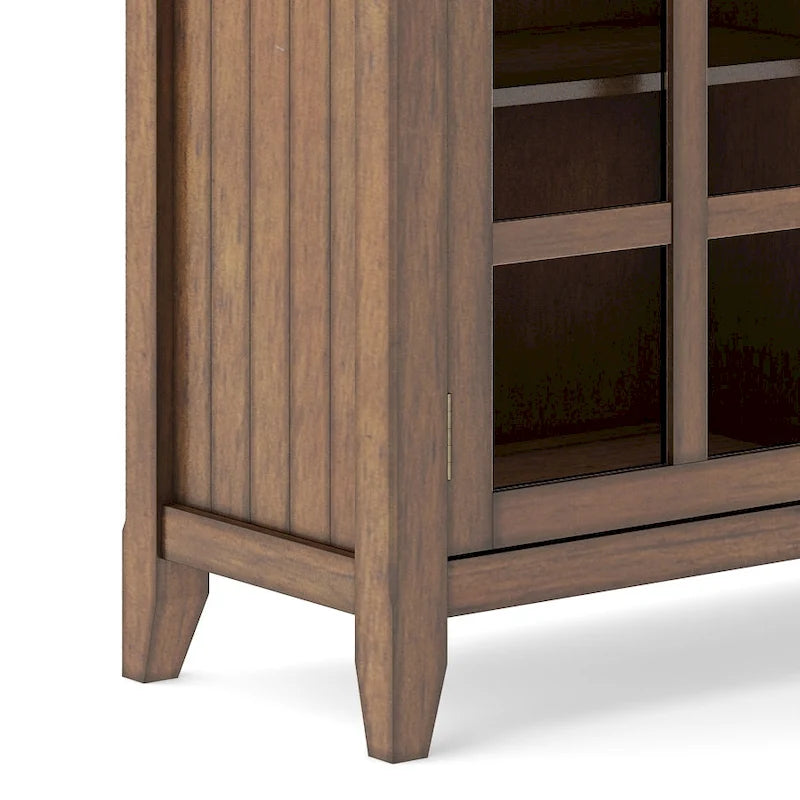 WYNDENHALL Normandy SIDEBOARD AUS MASSIVHOLZ, 62 Zoll breit, Übergangsstil, mit viel Stauraum – 62 B x 18 T x 34 H