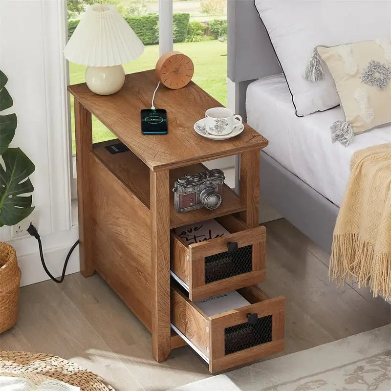 Beistelltisch mit Ladestation – 35T x 60B x 63H cm