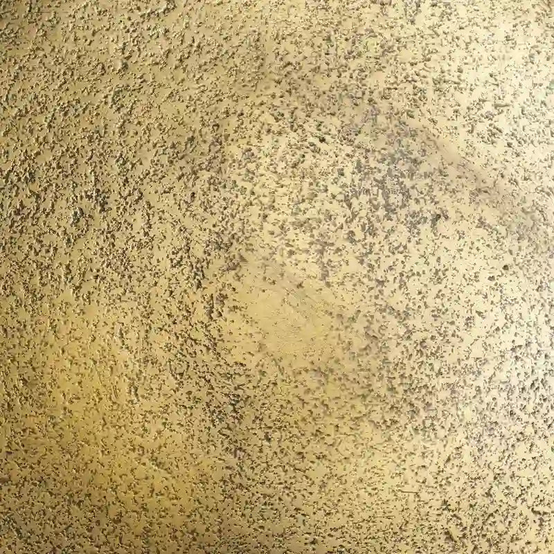Risha Beistelltisch, großes Akzentstück aus goldfarbenem Metall