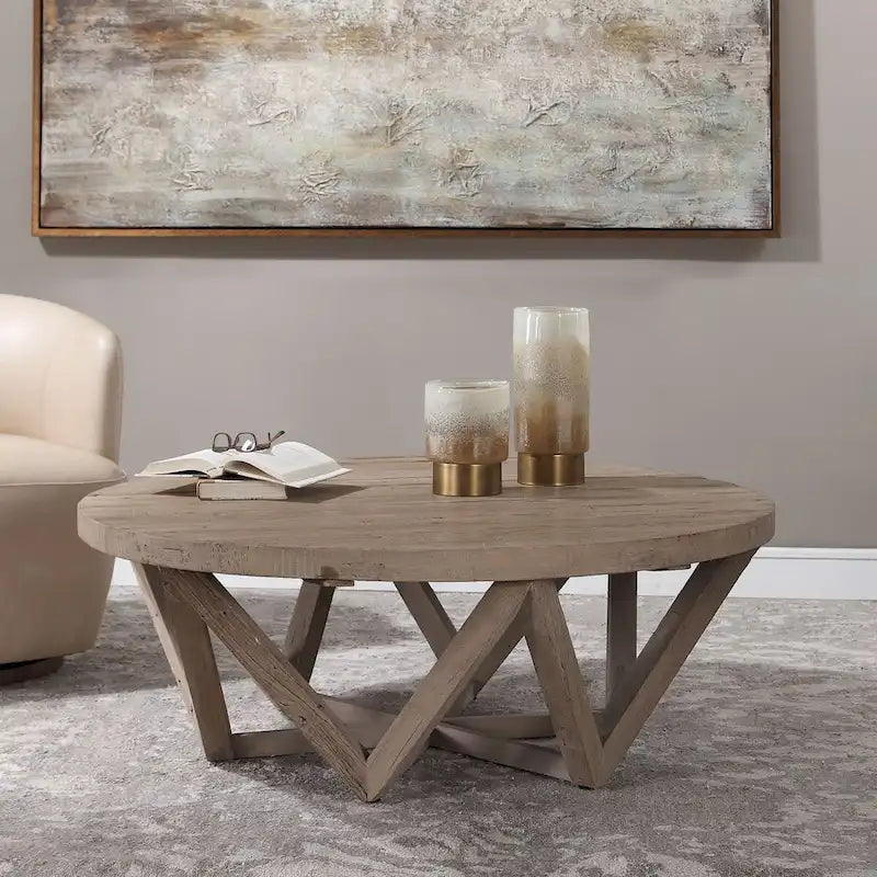 Uttermost Kendry Couchtisch, 48 Durchmesser, aus Java-Holz