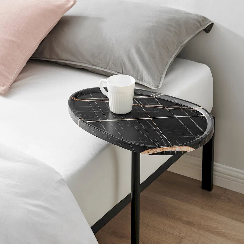 Carter Oval Teardrop Moderner Beistelltisch C-Tisch mit erhöhtem Rand und gekreuztem Y-förmigem Metallsockel für die Couch