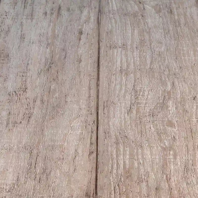 Zuri 54-Zoll rechteckiger Couchtisch aus recyceltem Kiefernholz mit geschnitzten Vierbeinerbeinen in Antik-Siegel-Finish