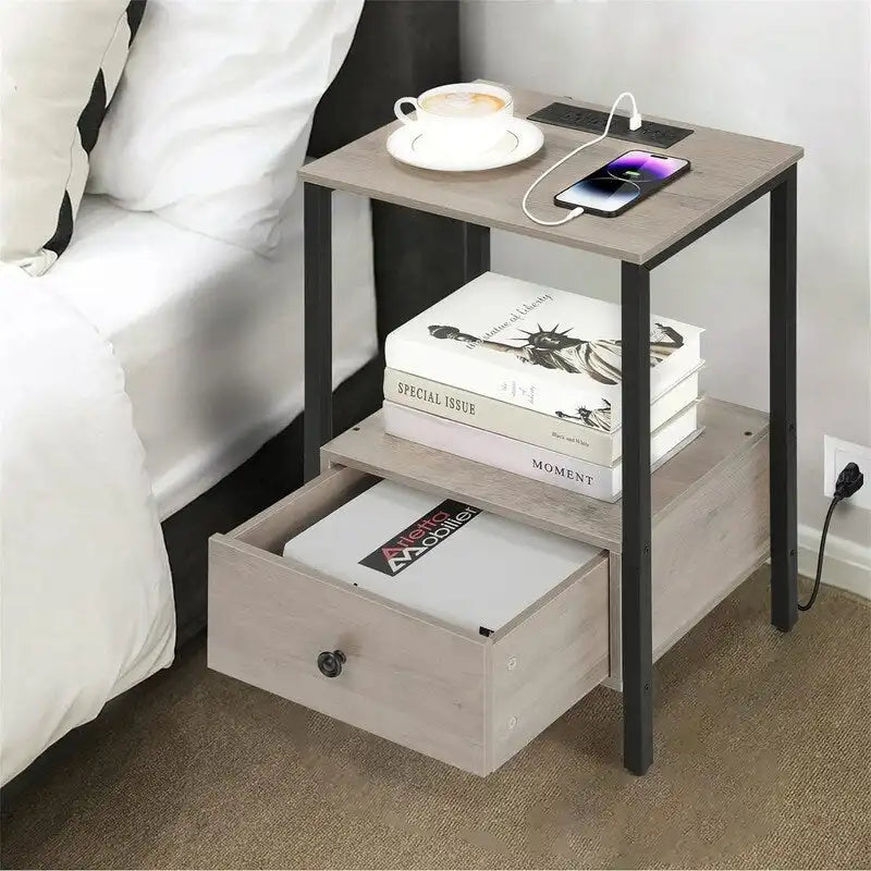 Beistelltisch mit Ladestation – 30T x 40B x 60H cm