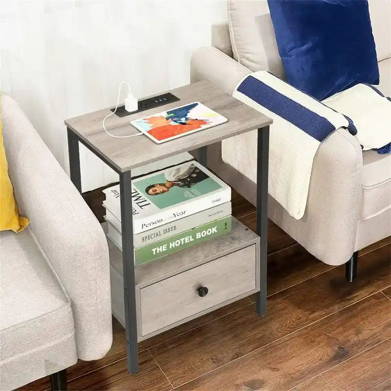 Beistelltisch mit Ladestation – 30T x 40B x 60H cm
