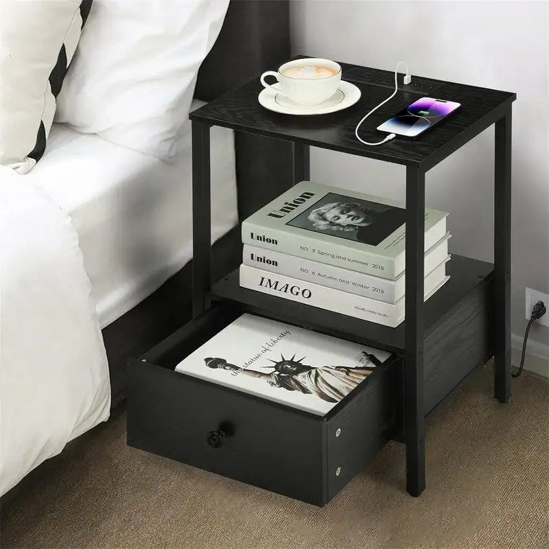 Beistelltisch mit Ladestation – 30T x 40B x 60H cm