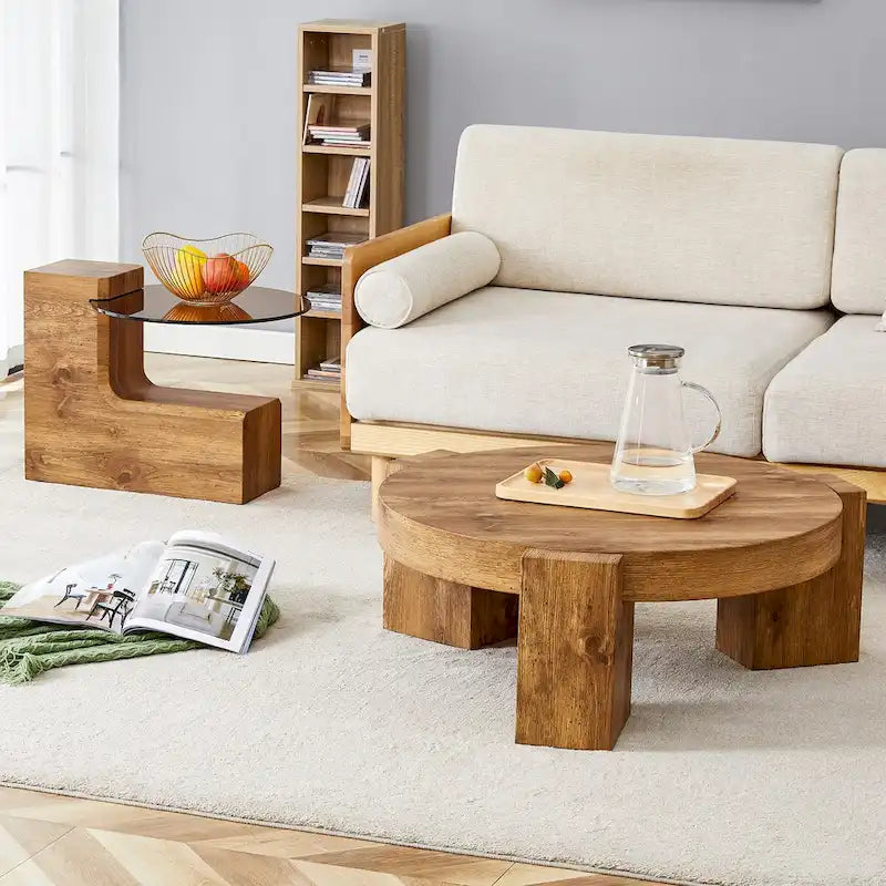 Der abnehmbare Doppelstock-Couchtisch, dessen abnehmbares Design die Raumnutzung flexibler gestalten kann