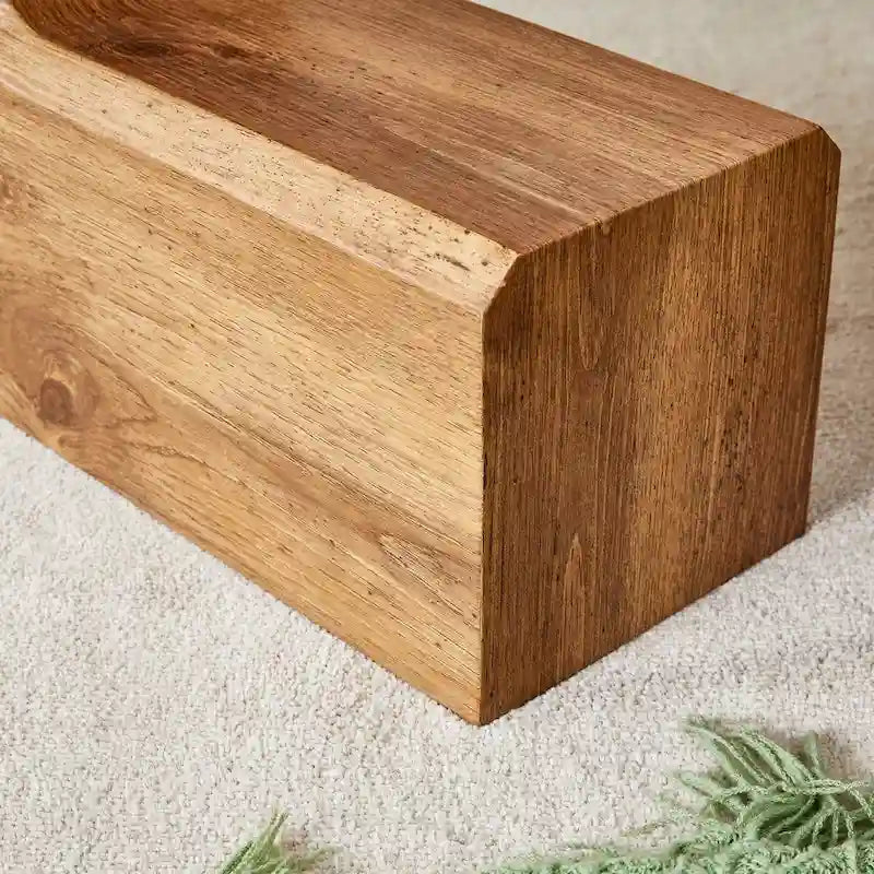 Der abnehmbare Doppelstock-Couchtisch, dessen abnehmbares Design die Raumnutzung flexibler gestalten kann
