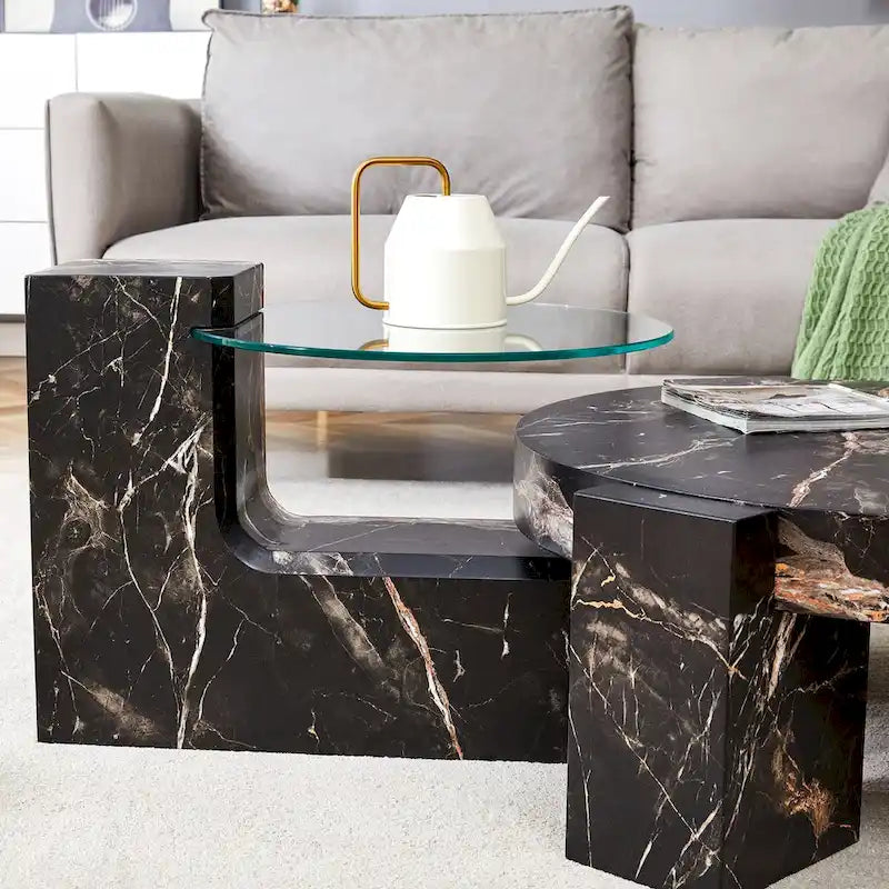 Der abnehmbare Doppelstock-Couchtisch, dessen abnehmbares Design die Raumnutzung flexibler gestalten kann