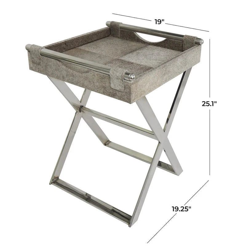 Beistelltisch aus Leder mit diagonalen silberfarbenen Beinen und Griffen – Grau – Roche River Decor