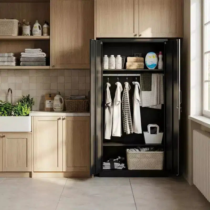 72 Zoll Kleiderschrank mit Schloss, schwarzer Metall-Garagenschrank mit verstellbaren Einlegeböden und Kleiderstange, Metallschrank für Zuhause, Schlafzimmer