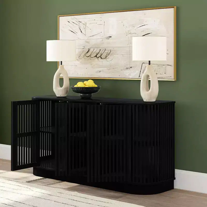 Plank+Beam Contour Massivholz-Sideboard mit 3 Türen, 150 cm TV-Lowboard für Wohnzimmer
