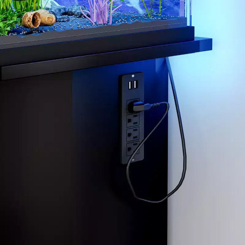 GDFStudio Logan Moderner Aquarienunterschrank aus Holz mit Steckdosenleiste und Aufbewahrungsschrank