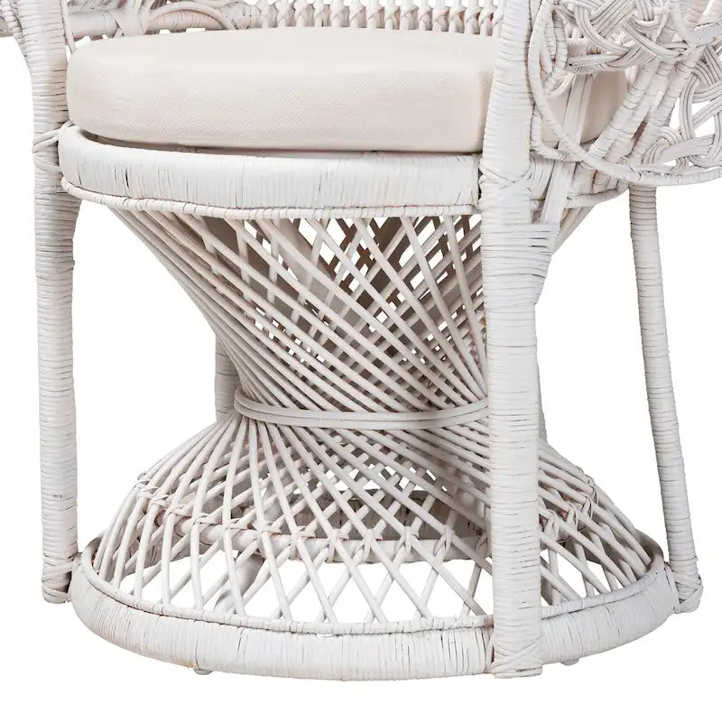 Kallima Moderner Bohemian Weißer Naturrattan-Pfauenstuhl