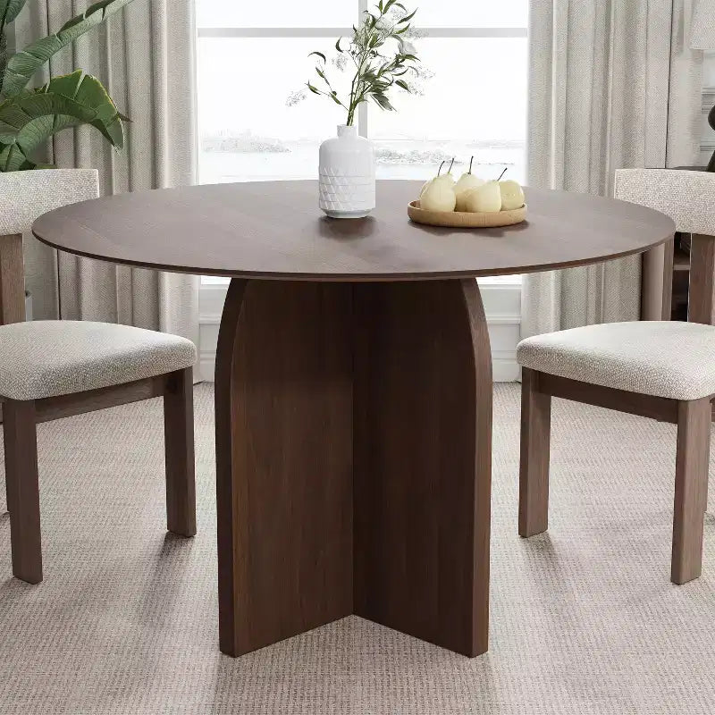 PexFix 45 x 45 runder Esstisch aus Massivholz mit Walnuss-Finish und eleganten gewölbten Beinen für moderne Esszimmer & Küchen