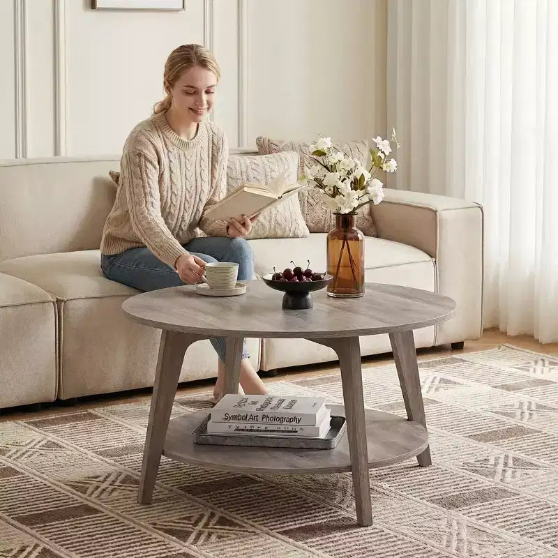 Honigbrauner runder Couchtisch mit 2 Ablageflächen, Maße 80 x 45 cm, ideal für das Wohnzimmer