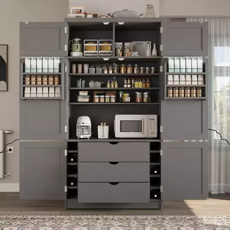 Hoher Küchenschrank mit Steckdosen, großer freistehender Schrank mit Mikrowellenständer, Schubladen, Regalen, Weinregalen und Türregal