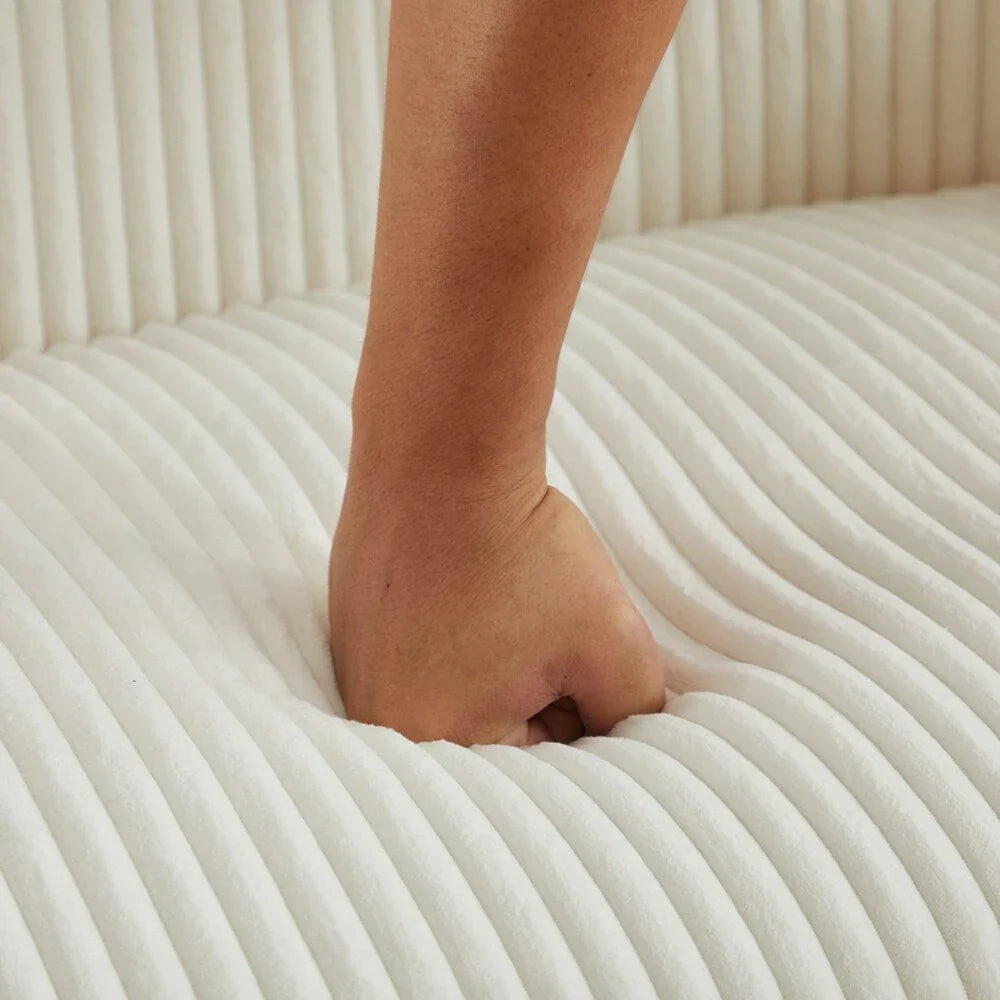 Zweisitzer-Sofa, bezogen mit Cordstoff, mit Walnussholzbeinen